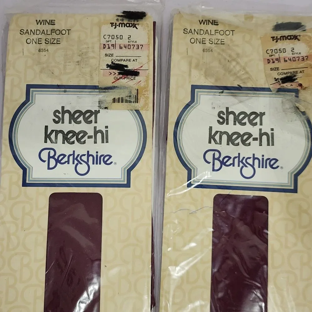 Vintage Berkshire Sheer Knee-Hi Stockings Nylon Sandalfoot Wide Comfort Top Set
